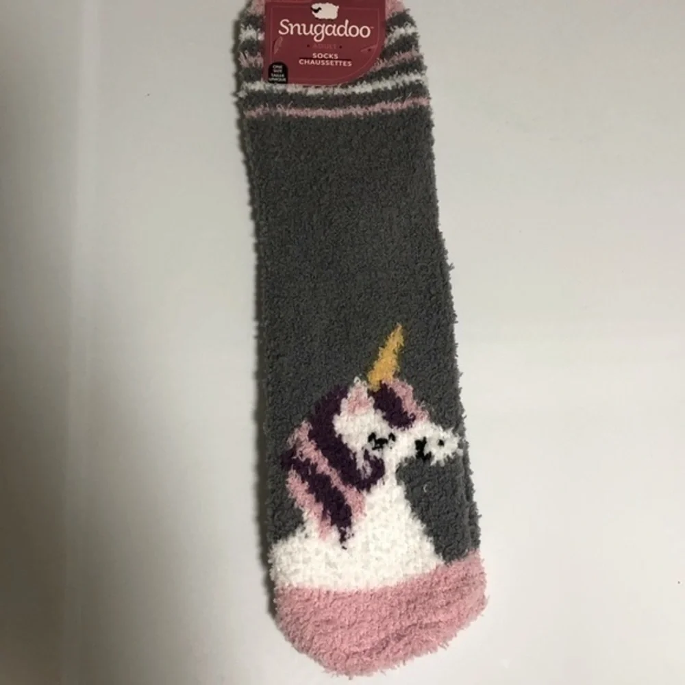 2 pair of soft fluffy socks from Snugado